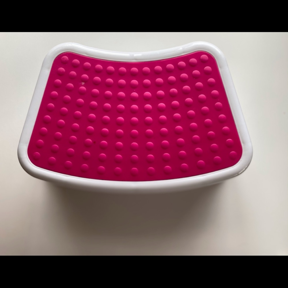 Toddler/ kids  stool pink